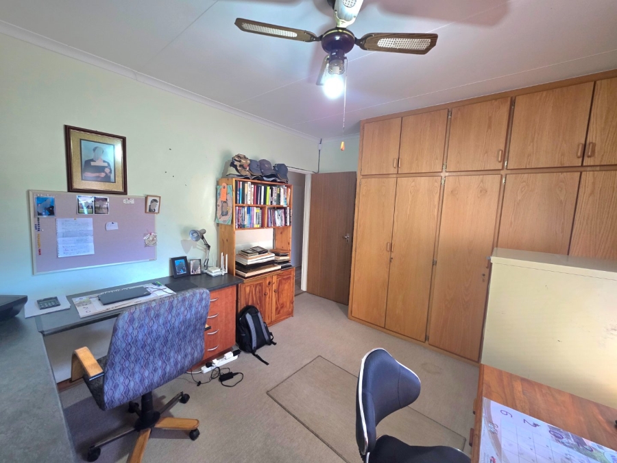 4 Bedroom Property for Sale in La Provance Free State